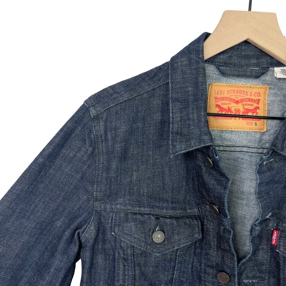 Levi’s Trucker Denim Jacket Dark Wash - Picture 5 of 15